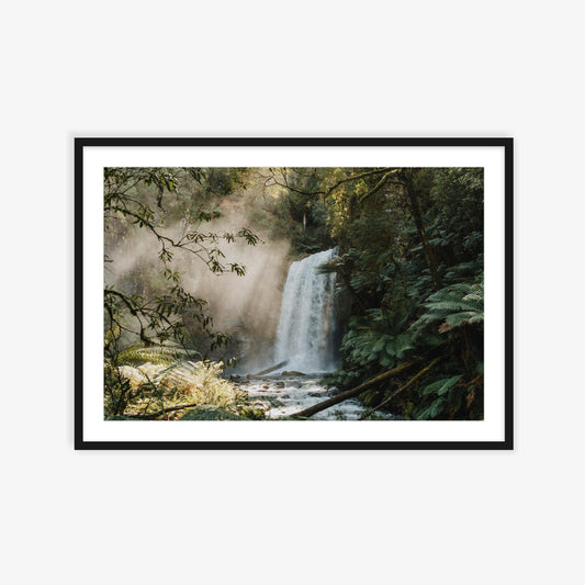 Beams of light at Hopetoun Falls