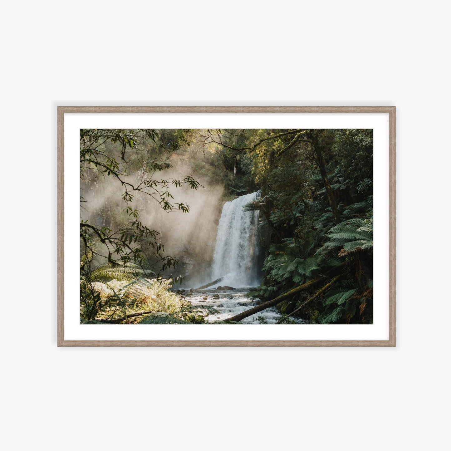 Beams of light at Hopetoun Falls