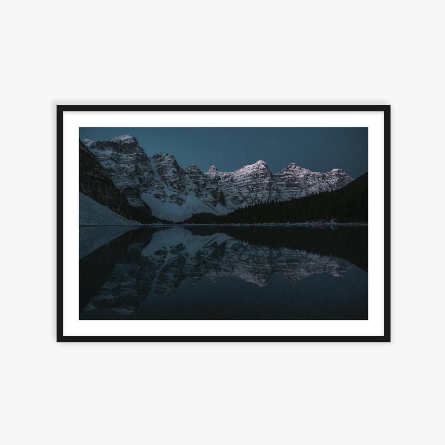 Blue hour at Moraine Lake