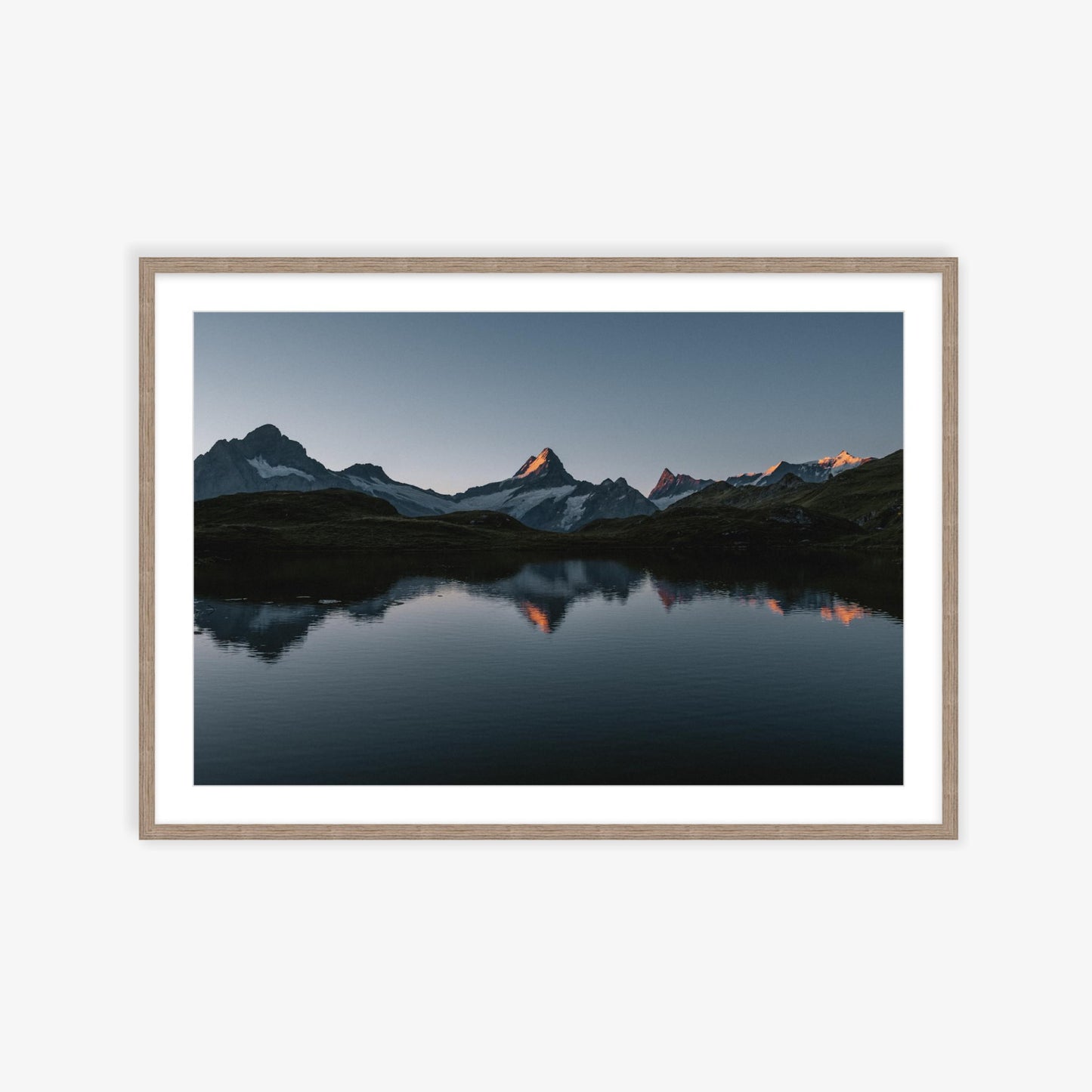 Sunrise at Bachalpsee