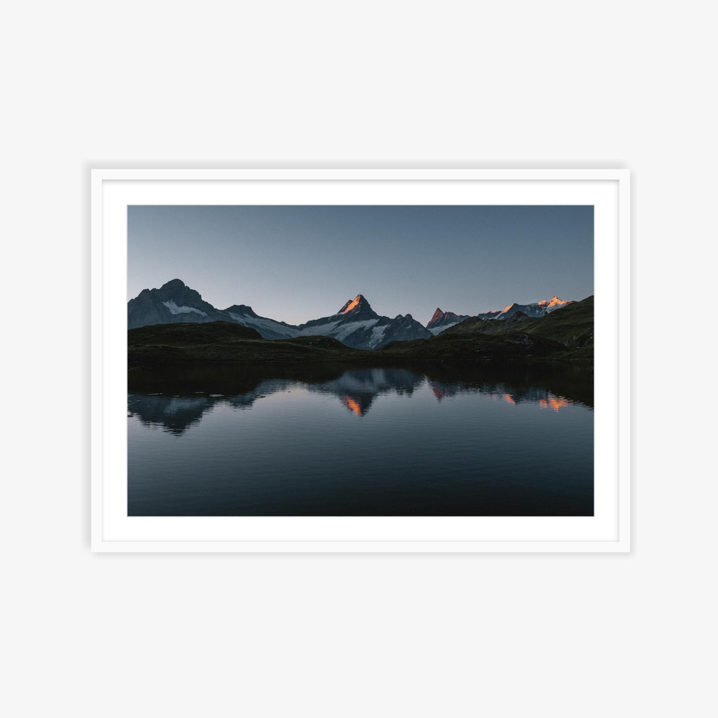 Sunrise at Bachalpsee